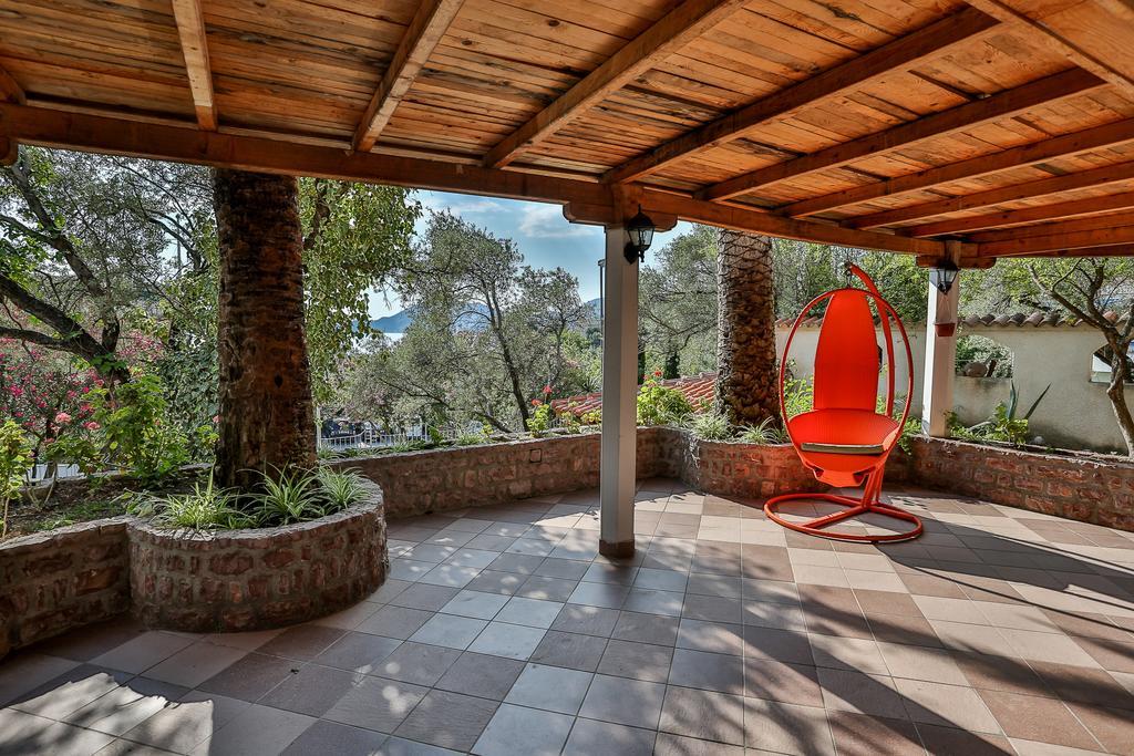 Milan'S Apartments Sveti Stefan Exteriér fotografie